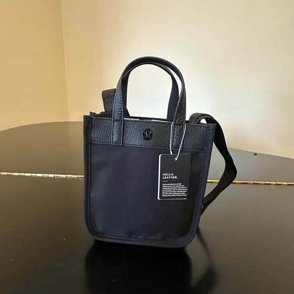 NWT RARE authentic minimalist classic Lululemon Now and Always Tote/bag Micro - Picture 10 of 17